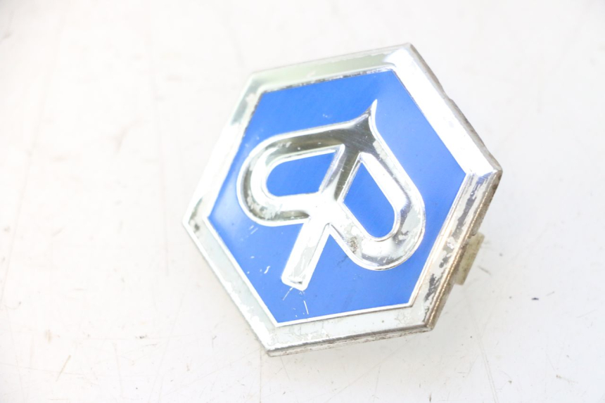 photo de LOGO DA MARCA PIAGGIO MP3 500 (2011 - 2015) - Outro ângulo de visão