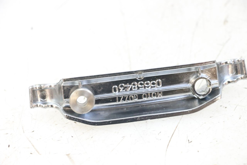 photo de LOGO DA MARCA MOTO GUZZI NORGE 8V GT 1200 (2011 - 2016) - Ampliação técnica