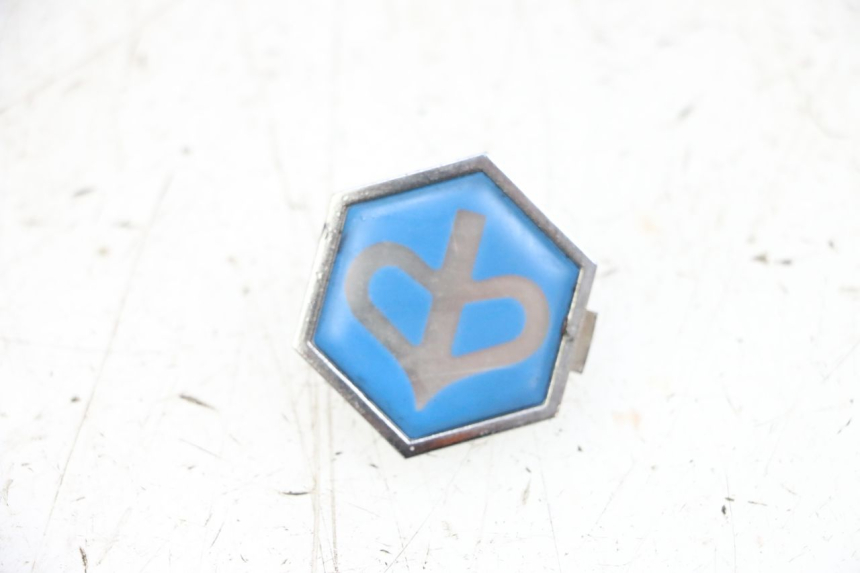 photo de LOGO DA MARCA PIAGGIO X8 125 (2004 - 2007) - Vista principal