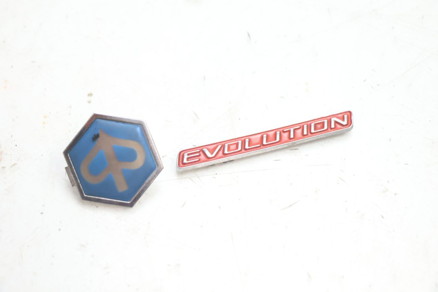 photo de LOGO DA MARCA PIAGGIO X9 EVOLUTION 125 (2003 - 2007) - Vista principal