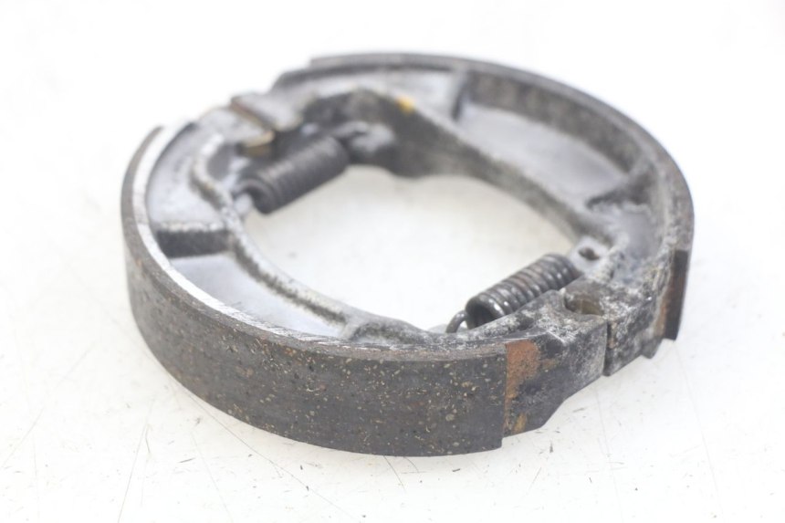 photo de Sapata de travão PEUGEOT ELYSEO 125 (1999 - 2004) - Outro ângulo de visão