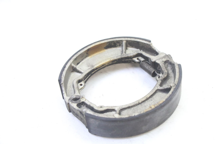 photo de Sapata de travão PEUGEOT ELYSEO 125 (1999 - 2004) - Detalhe da peça