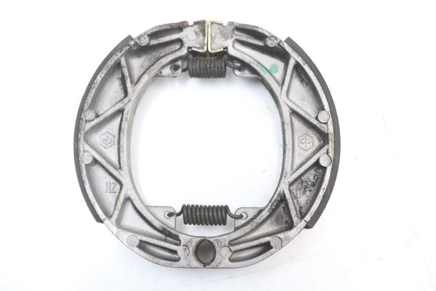 photo de SAPATA DE FREIO PIAGGIO FLY 4T 50 (2004 - 2010) - Vista principal