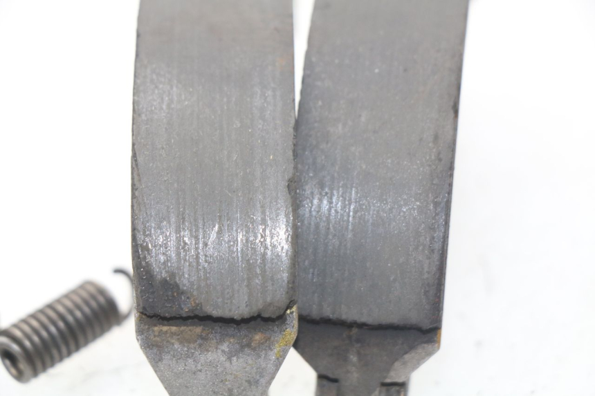 photo de Sapata de travão PEUGEOT FOX 50 (1995 - 2003) - Detalhe da peça
