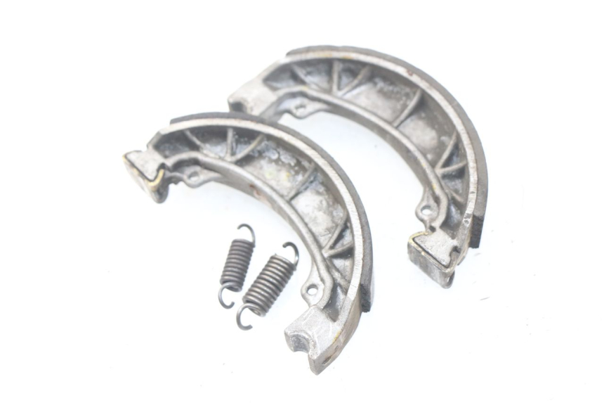 photo de Sapata de travão PEUGEOT FOX 50 (1995 - 2003) - Ampliação técnica