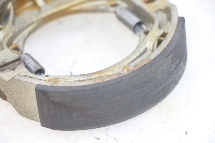photo de Sapata de travão PEUGEOT LUDIX 50 (2005 - 2007) - Zoom do estado de desgaste
