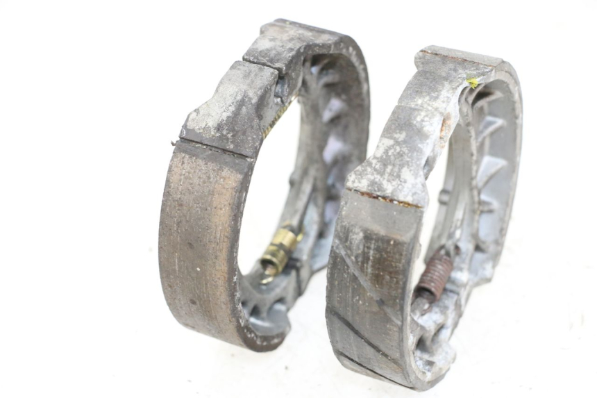 photo de Sapata de travão PEUGEOT LUDIX 50 (2008 - 2017) - Zoom do estado de desgaste