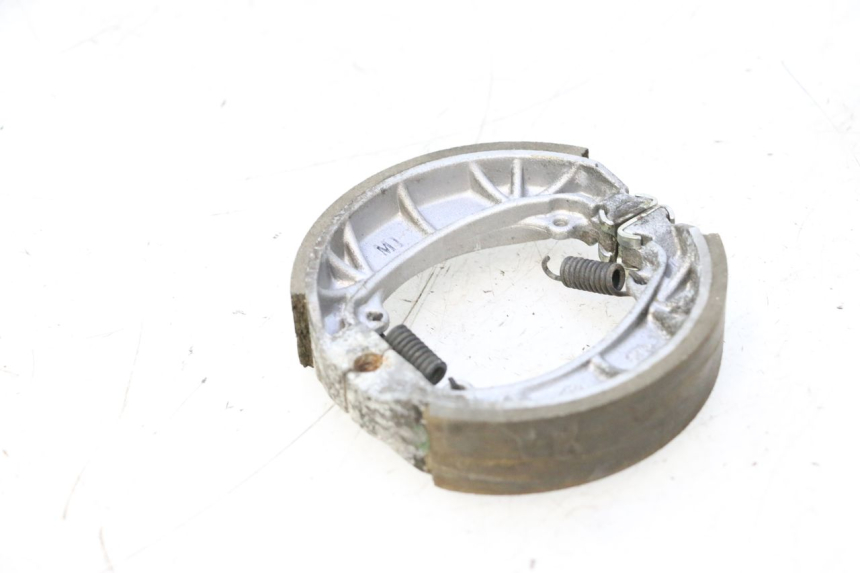 photo de Sapata de travão PEUGEOT LUDIX ONE 50 (2004 - 2013) - Zoom do estado de desgaste