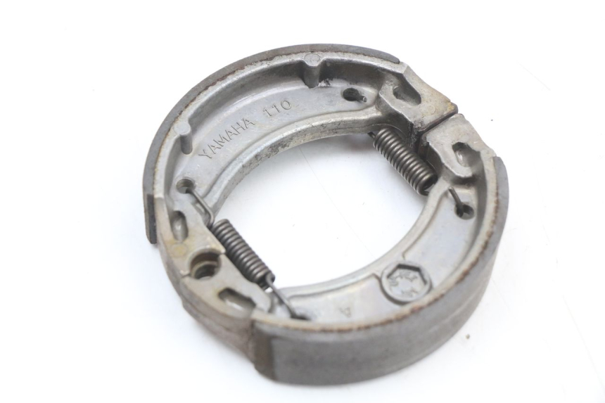 photo de Sapata de travão YAMAHA YE ZEST 50 (1992 - 1998) - Detalhe da peça