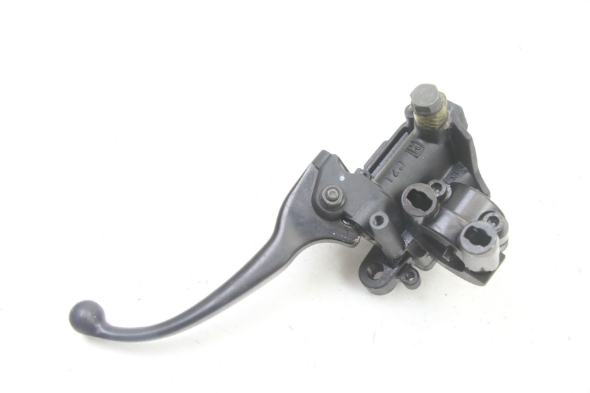 photo de CILINDRO MESTRE DIANTEIRO APRILIA ATLANTIC 125 (2003 - 2009) - Pontos de fixação