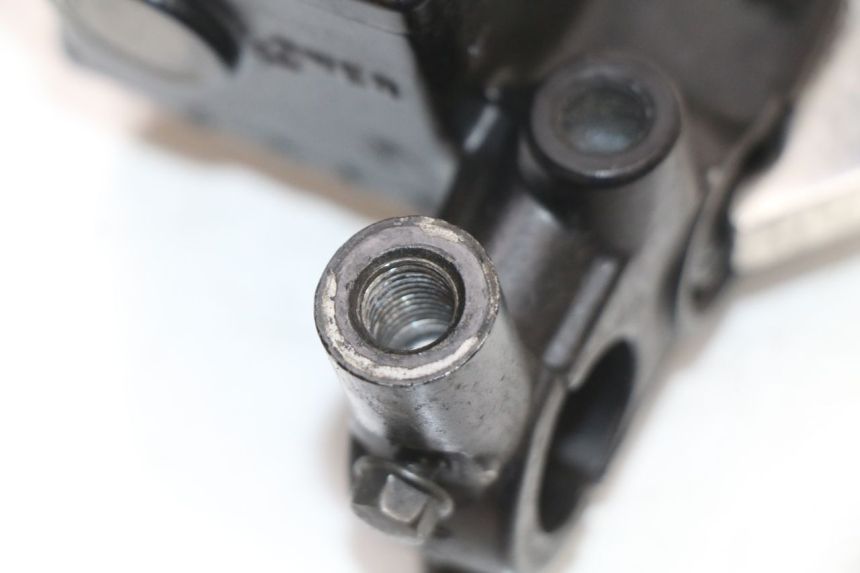 photo de CILINDRO MESTRE DIANTEIRO SUZUKI BURGMAN 125 (2007 - 2014) - Pontos de fixação