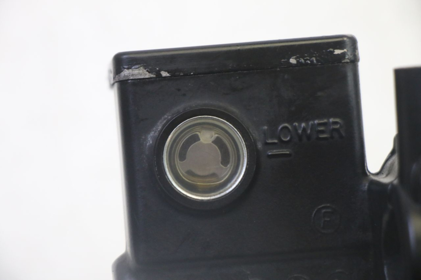 photo de CILINDRO MESTRE DIANTEIRO SUZUKI BURGMAN 125 (2007 - 2014) - Pontos de fixação