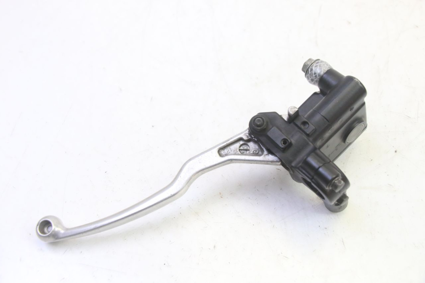 photo de CILINDRO MESTRE DIANTEIRO SUZUKI BURGMAN 125 (2007 - 2014) - Vista geral