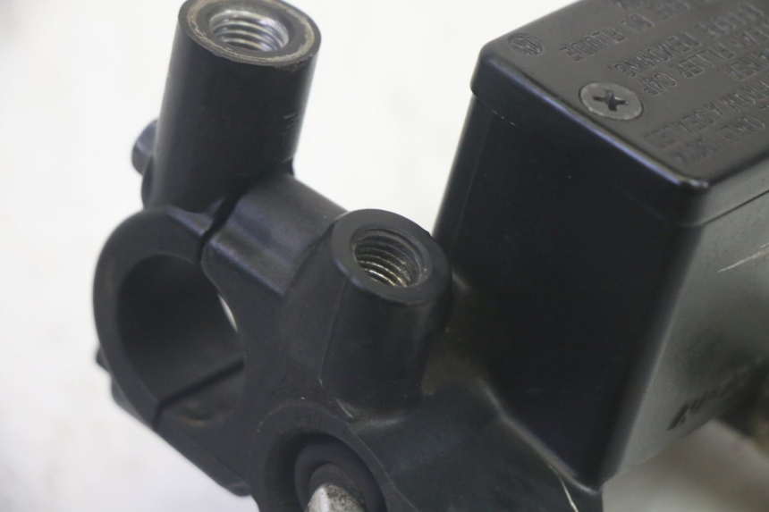 photo de CILINDRO MESTRE DIANTEIRO SUZUKI BURGMAN 125 (2007 - 2014) - Vista geral