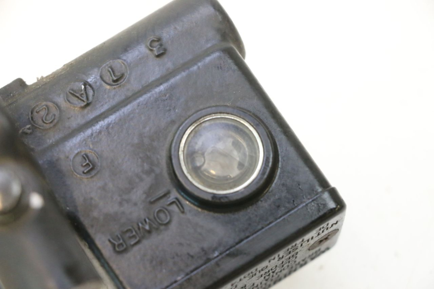 photo de CILINDRO MESTRE DIANTEIRO SUZUKI BURGMAN 125 (2007 - 2014) - Outro ângulo de visão