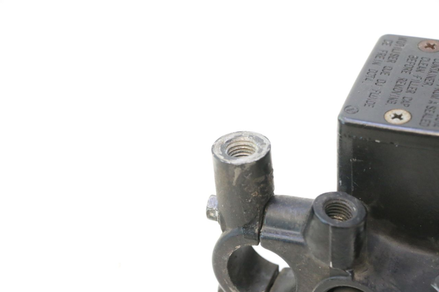 photo de CILINDRO MESTRE DIANTEIRO SUZUKI BURGMAN 125 (2007 - 2014) - Marcações e referências
