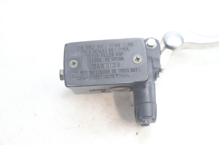photo de CILINDRO MESTRE DIANTEIRO SUZUKI BURGMAN EXECUTIVE ABS 650 (2006 - 2012) - Detalhe da peça