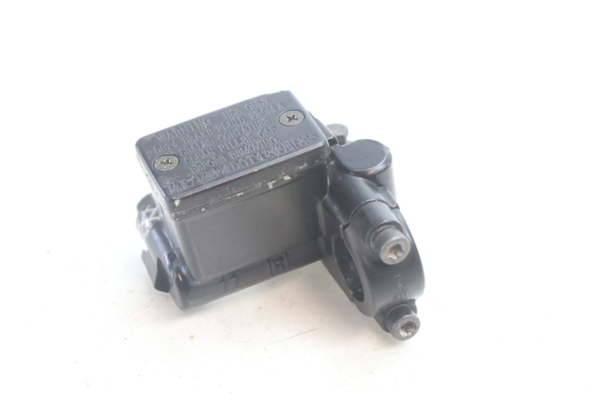 photo de CILINDRO MESTRE DIANTEIRO YAMAHA BW'S BWS 125 (2010 - 2013) - Detalhe da peça
