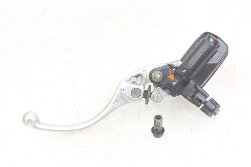 photo de CILINDRO MESTRE DIANTEIRO HONDA CBR F SC25 1000 (1989 - 1992) - Detalhe da peça