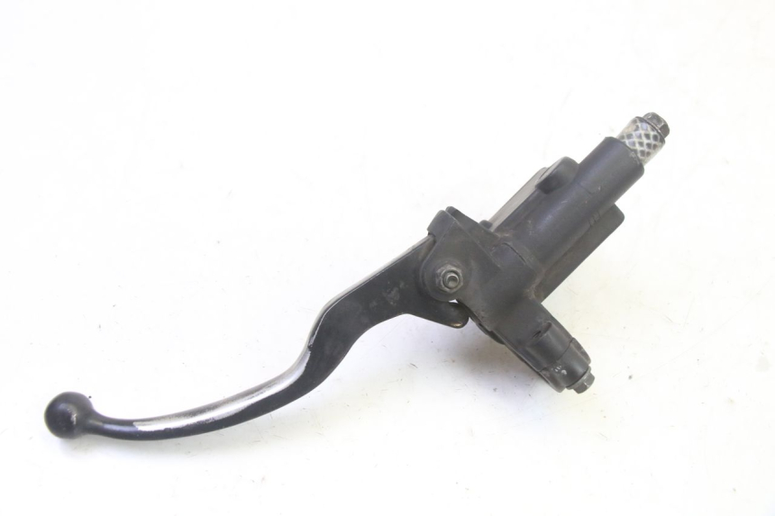 photo de CILINDRO MESTRE DIANTEIRO PEUGEOT CITYSTAR 50 (2013 - 2017) - Pontos de fixação