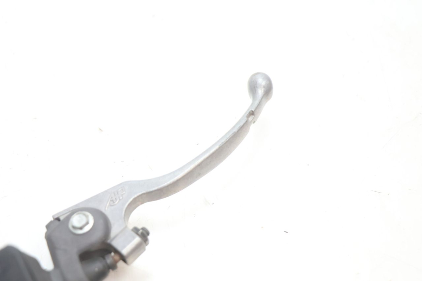 photo de CILINDRO MESTRE DIANTEIRO HM HONDA CRM DERAPAGE RR 50 (2006 - 2017) - Zoom do estado de desgaste