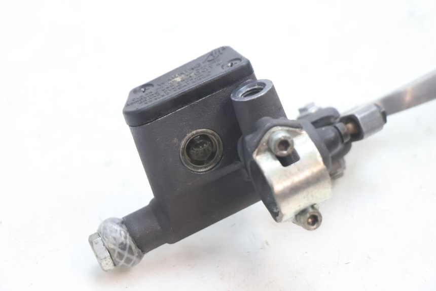 photo de CILINDRO MESTRE DIANTEIRO HM HONDA CRM DERAPAGE RR 50 (2006 - 2017) - Outro ângulo de visão