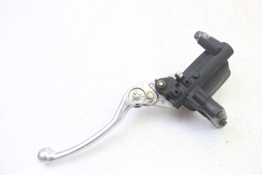 photo de CILINDRO MESTRE DIANTEIRO KYMCO DINK STREET 125 (2009 - 2014) - Pontos de fixação