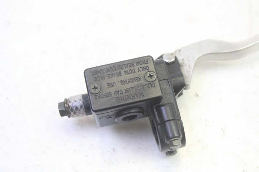 photo de CILINDRO MESTRE DIANTEIRO PEUGEOT DJANGO 4T 50 (2014 - 2019) - Detalhe da peça