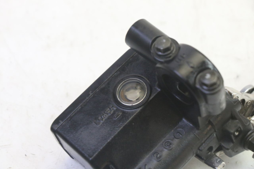 photo de CILINDRO MESTRE DIANTEIRO SUZUKI DL V STROM 1000 (2002 - 2007) - Ampliação técnica