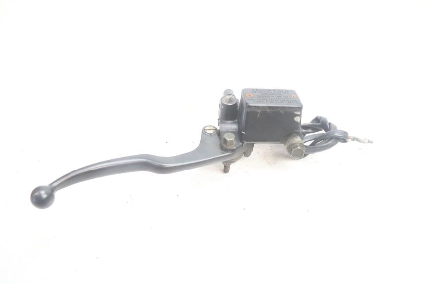 photo de CILINDRO MESTRE DIANTEIRO SUZUKI DR S 600 (1985 - 1989) - Pontos de fixação