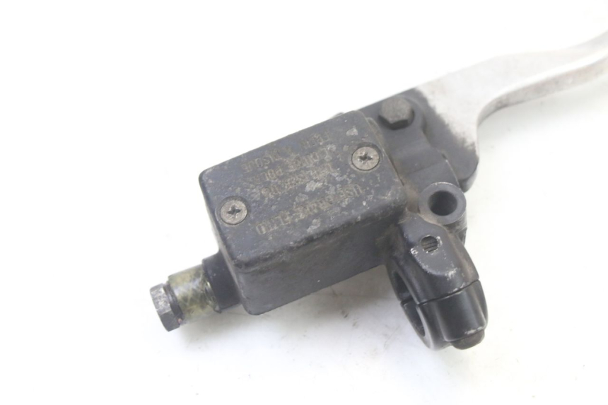 photo de CILINDRO MESTRE DIANTEIRO PEUGEOT ELYSTAR 50 (2002 - 2014) - Zoom do estado de desgaste