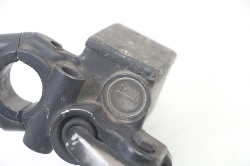 photo de CILINDRO MESTRE DIANTEIRO PEUGEOT ELYSTAR 50 (2002 - 2014) - Ampliação técnica