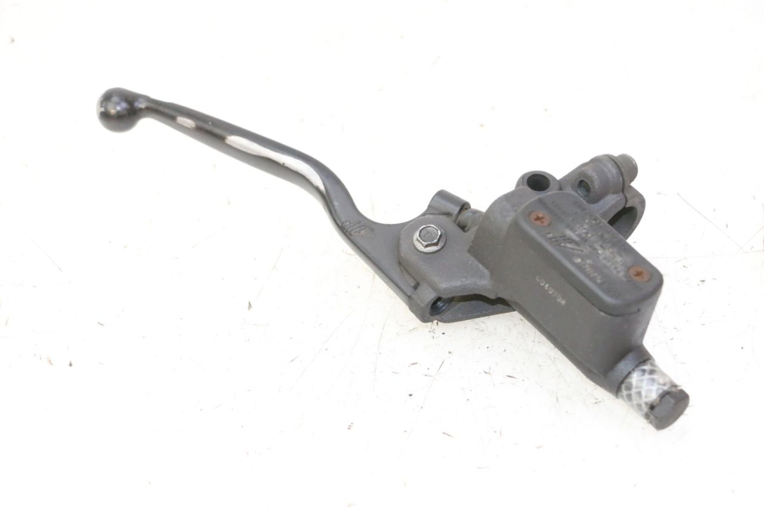 photo de CILINDRO MESTRE DIANTEIRO PEUGEOT ELYSTAR 50 (2002 - 2014) - Estado da superfície