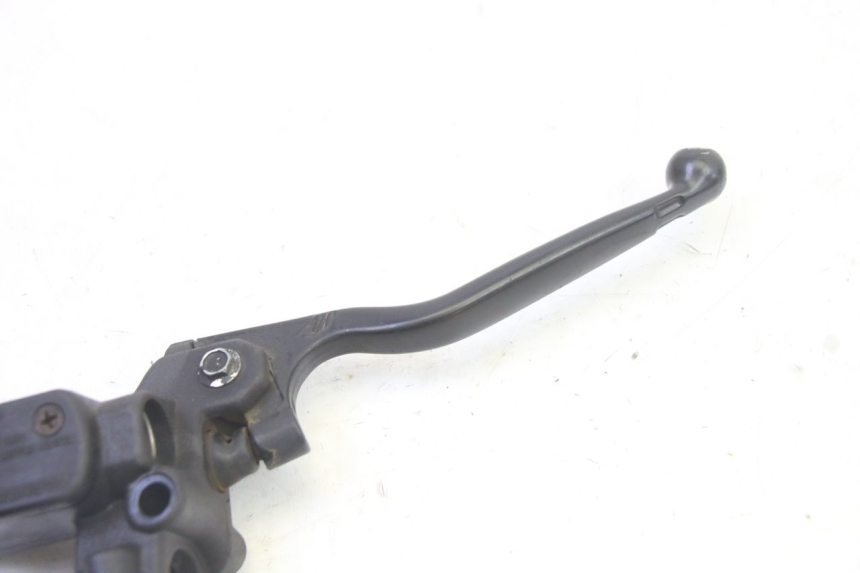 photo de CILINDRO MESTRE DIANTEIRO PEUGEOT ELYSTAR 50 (2002 - 2014) - Zoom do estado de desgaste