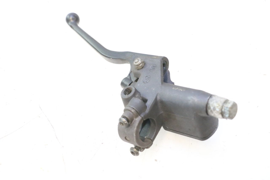 photo de CILINDRO MESTRE DIANTEIRO PEUGEOT ELYSTAR 50 (2002 - 2014) - Detalhe da peça