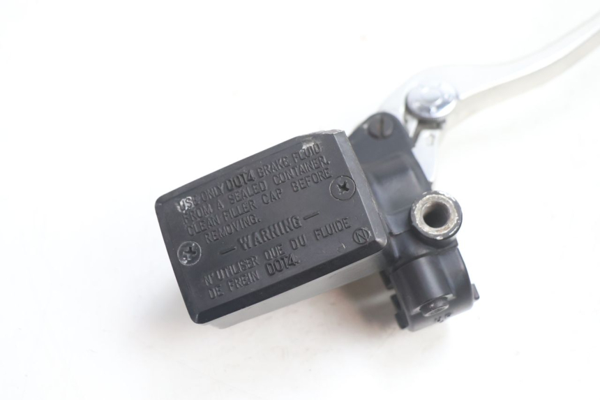 photo de CILINDRO MESTRE DIANTEIRO KAWASAKI ER-6 ER6 N 650 (2005 - 2009) - Detalhe da peça