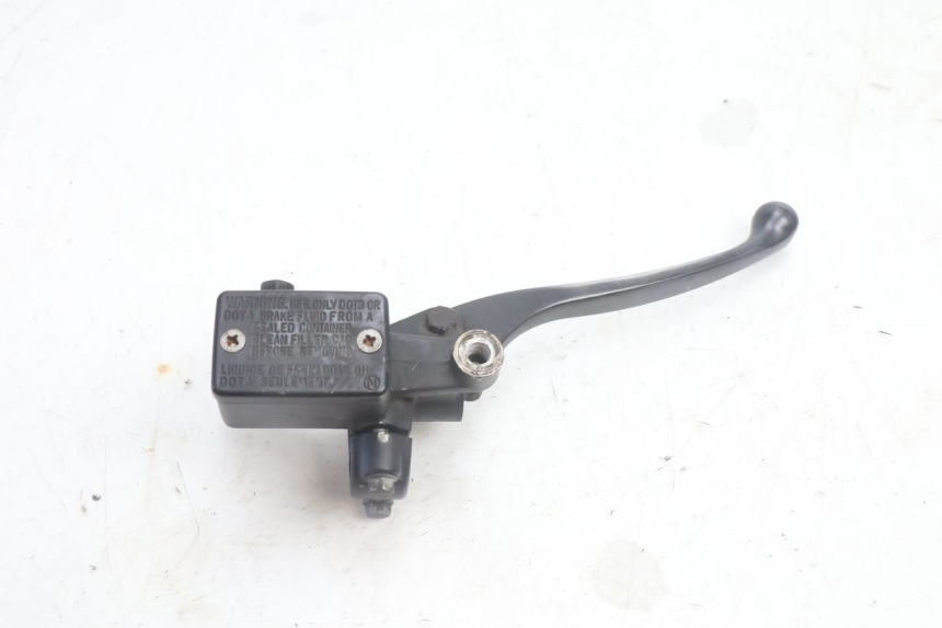 photo de CILINDRO MESTRE DIANTEIRO HONDA FES PANTHEON 2T 125 (1998 - 2002) - Vista principal