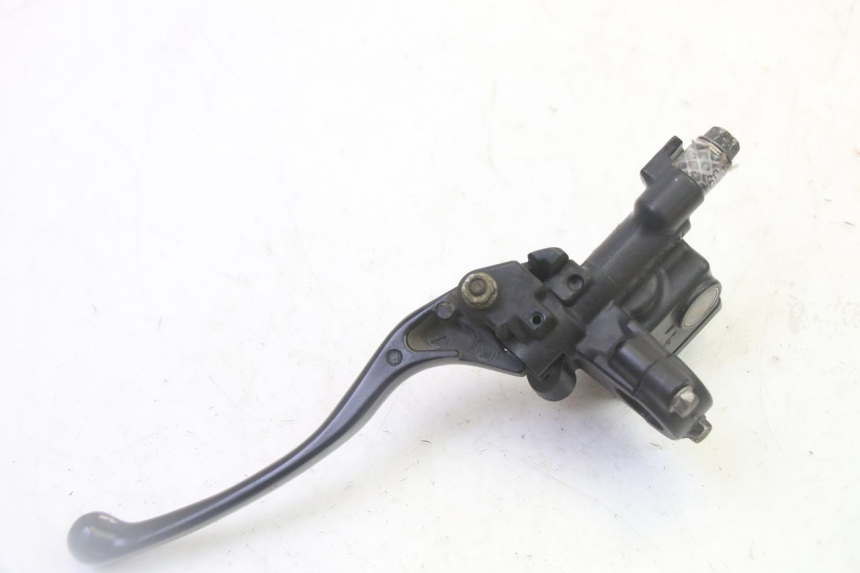 photo de CILINDRO MESTRE DIANTEIRO HONDA FES S-WING SWING ABS 125 (2007 - 2015) - Pontos de fixação