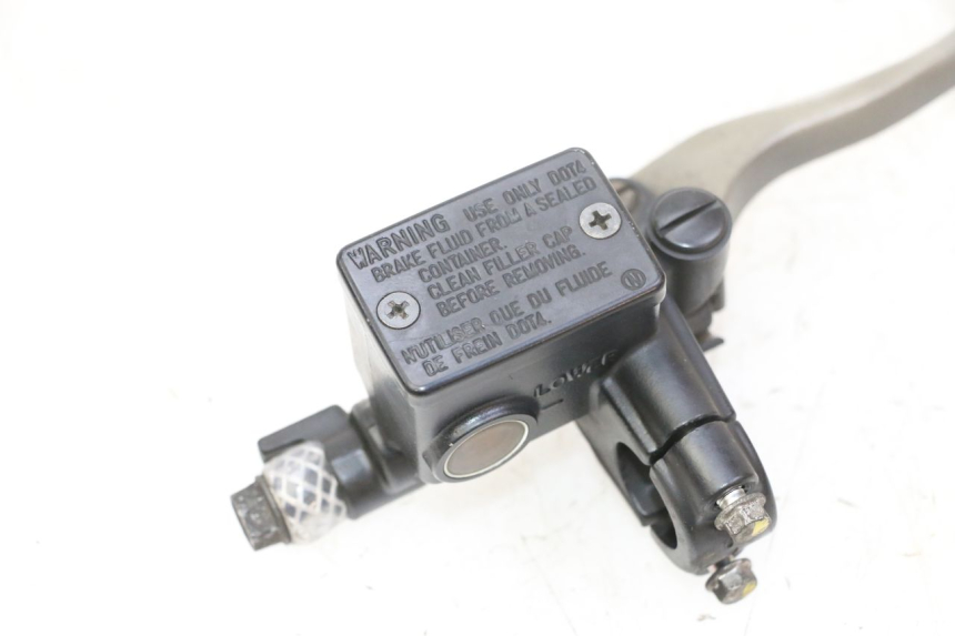 photo de CILINDRO MESTRE DIANTEIRO HONDA FES S-WING SWING ABS 125 (2007 - 2015) - Estado da superfície