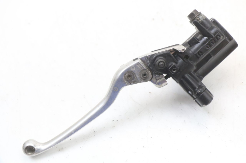 photo de CILINDRO MESTRE DIANTEIRO YAMAHA FJR ABS 1300 (2006 - 2012) - Vista geral