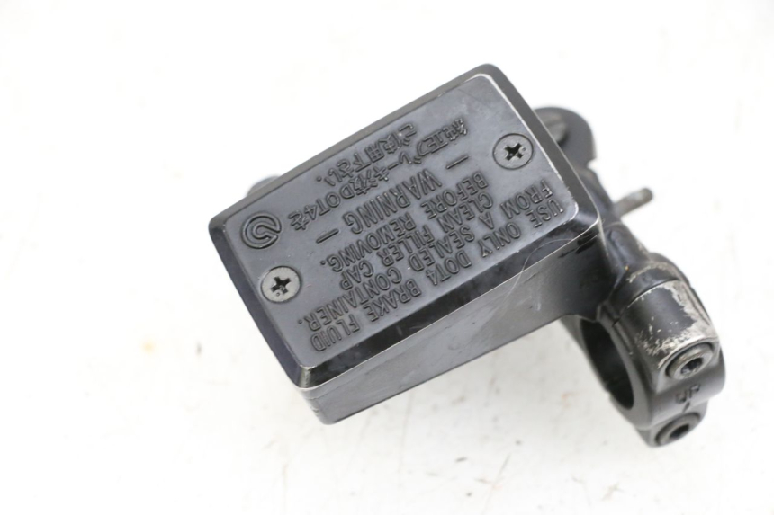 photo de CILINDRO MESTRE DIANTEIRO YAMAHA FJR ABS 1300 (2006 - 2012) - Estado da superfície