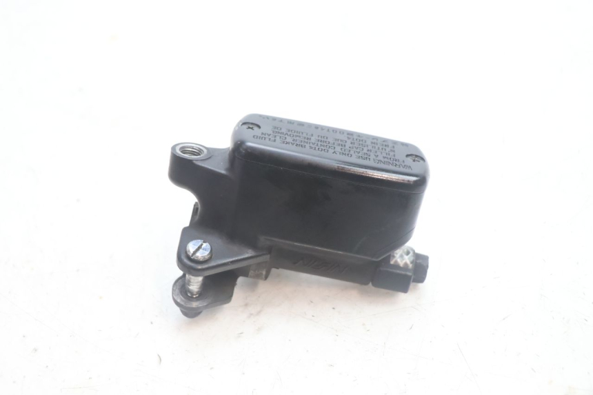 photo de CILINDRO MESTRE DIANTEIRO HONDA FJS SILVER WING SILVERWING 400 (2005 - 2008) - Ampliação técnica