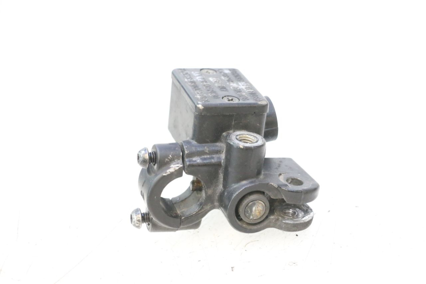 photo de CILINDRO MESTRE DIANTEIRO PIAGGIO FLY 2T 50 (2004 - 2017) - Ampliação técnica