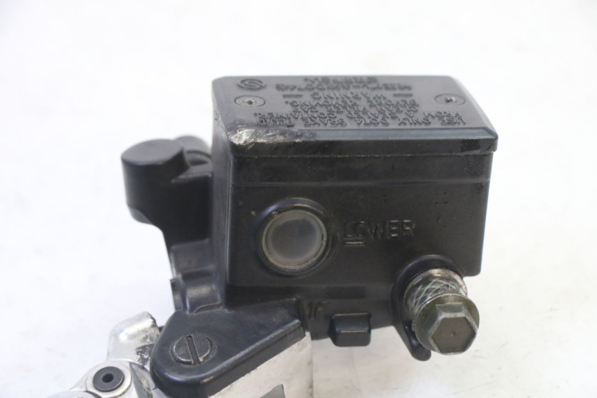 photo de CILINDRO MESTRE DIANTEIRO YAMAHA FZ6 FAZER S2 600 (2007 - 2011) - Ampliação técnica