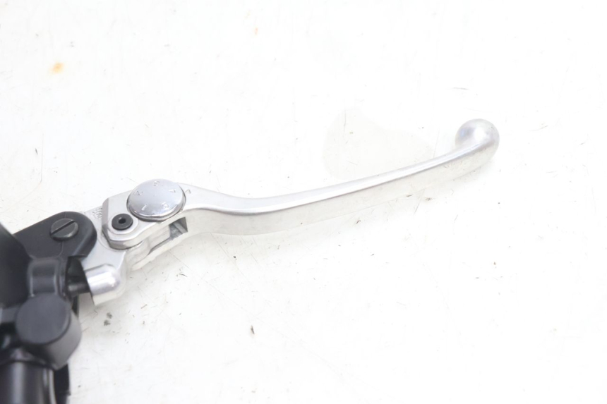 photo de CILINDRO MESTRE DIANTEIRO YAMAHA FZ8 800 (2010 - 2016) - Estado da superfície