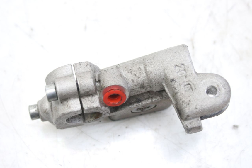 photo de CILINDRO MESTRE DIANTEIRO DERBI GPR 50 (2004 - 2009) - Detalhe da peça