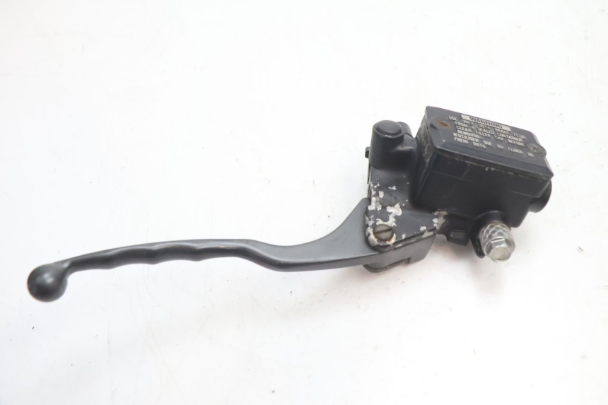 photo de CILINDRO MESTRE DIANTEIRO KAWASAKI GPX F ZX750F 750 (1986 - 1990) - Outro ângulo de visão
