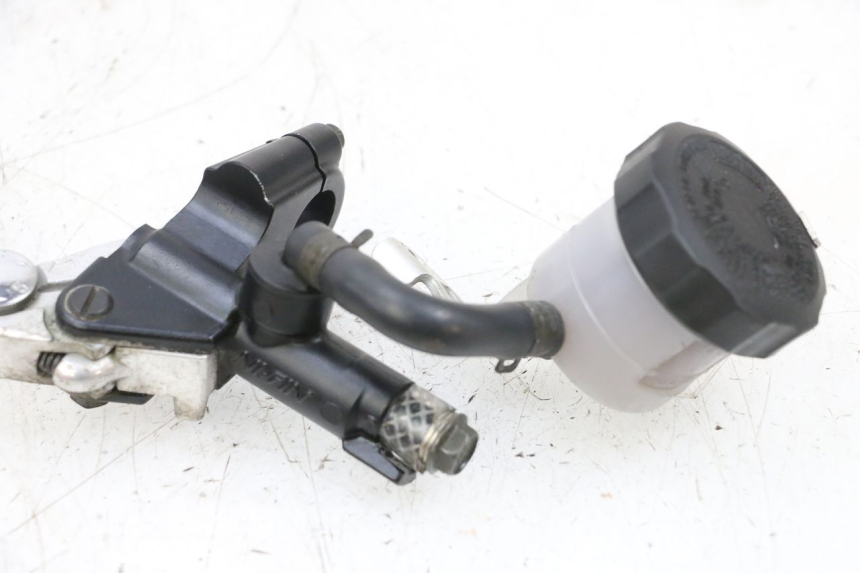 photo de CILINDRO MESTRE DIANTEIRO SUZUKI GSXR GSX-R 1000 (2003 - 2004) - Marcações e referências