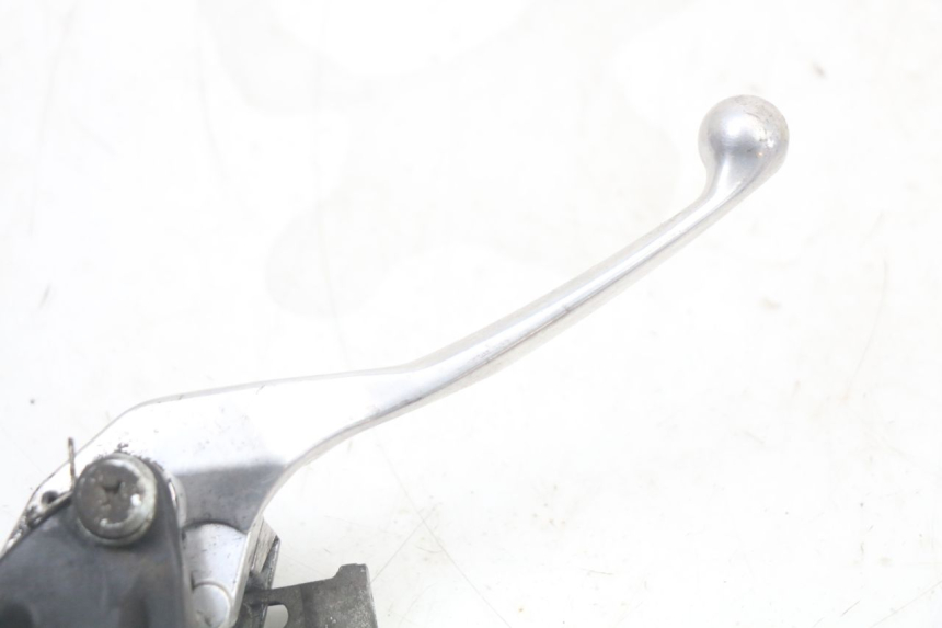 photo de CILINDRO MESTRE DIANTEIRO HONDA NES AROBASE 125 (2000 - 2003) - Ampliação técnica