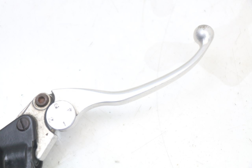 photo de CILINDRO MESTRE DIANTEIRO KAWASAKI ZR7 ZR-7 S 750 (1999 - 2004) - Zoom do estado de desgaste